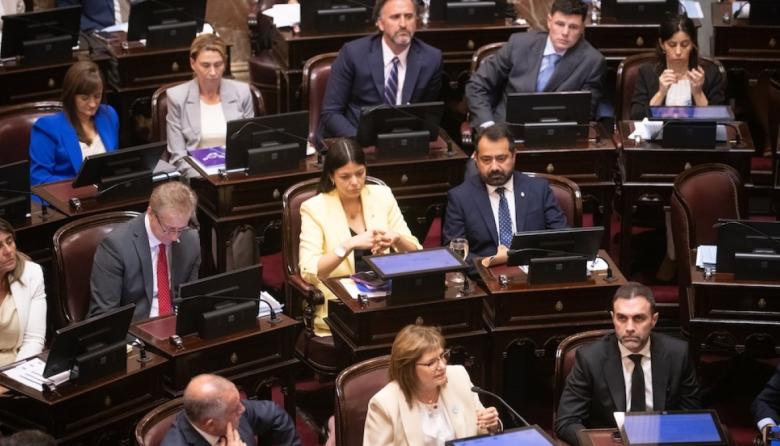 Reforma laboral: el Gobierno quiere sesionar antes del 13 de febrero, la CGT mientras tanto, pone palos en la rueda y presiona a Llaryora para que no apoye la idea