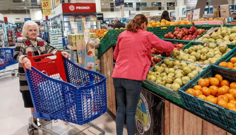 Según el INDEC, la inflación de enero fue del 2,9%, aunque los alimentos tuvieron un incremento aún mayor