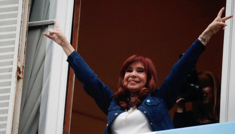 ¡Insólito! Cristina vuelve a cobrar la pensión de Néstor: así lo ordenó la Cámara Federal de la Seguridad Social