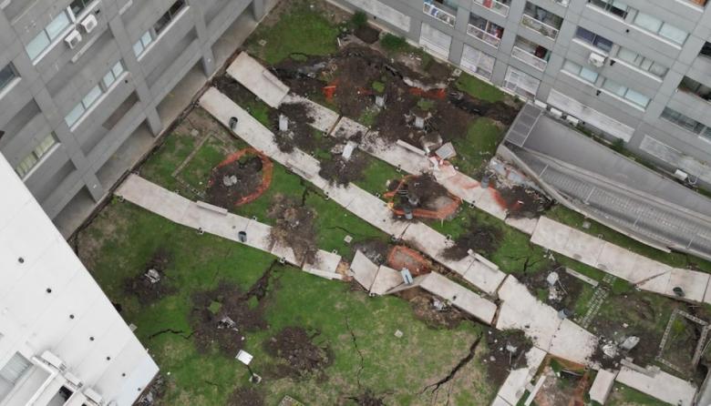 Se produjo un derrumbe del estacionamiento de un edificio de PROCREAR y más de 200 vecinos debieron ser evacuados