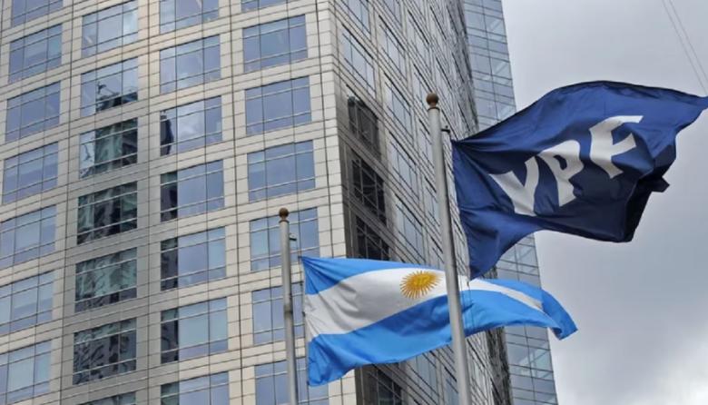 Juicio por YPF: la Cámara de Apelaciones de Nueva York aceptó el pedido realizado por el Gobierno Nacional y ordenó suspender todas las demandas hasta que se resuelva la apelación central