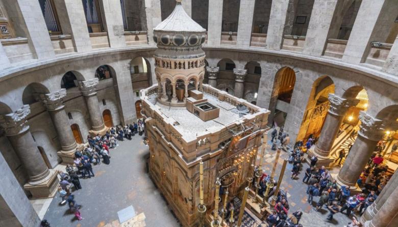 ¡No había pasado en más de 2000 años! En Israel, cierran el Santo Sepulcro y no hubo misa de domingo de Ramos