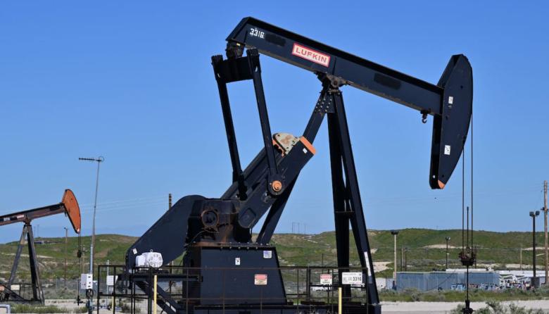 Abrupta caída del precio del petróleo tras el anuncio de la apertura del estrecho de Ormuz: el barril perforó los 90 dólares