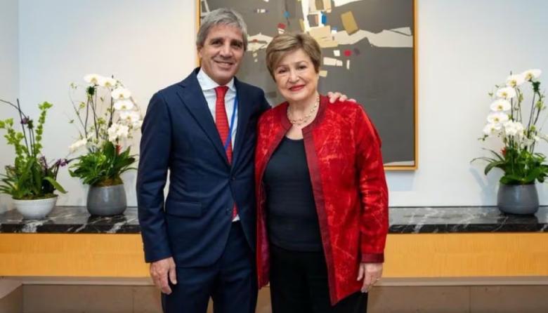 El Gobierno y el FMI alcanzaron un acuerdo para desbloquear por 1.000 millones de dólares