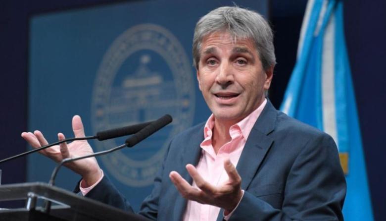 Abriendo el paraguas: Luis Caputo se adelantó y reconoció que la inflación de marzo que se conocerá hoy, estará arriba del 3%