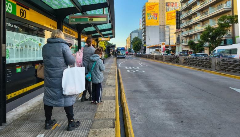 Menos colectivos por falta de pagos: la UTA inició la retención de tareas hasta que se regularicen los haberes