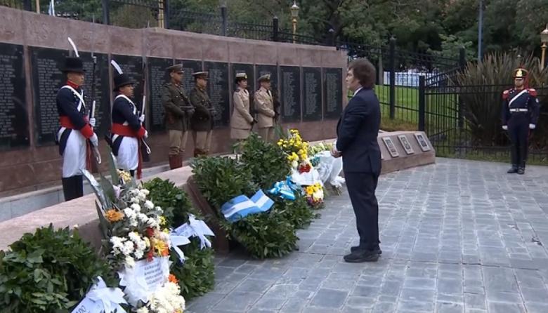Javier Milei anticipó un reconocimiento especial para los veteranos, en el acto homenaje a los héroes de Malvinas