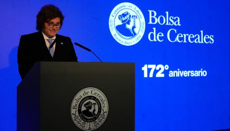 Milei continúa bajando las retenciones: anunció una baja del trigo y la cebada del 7,5% al 5,5% y otra para la soja a partir de enero