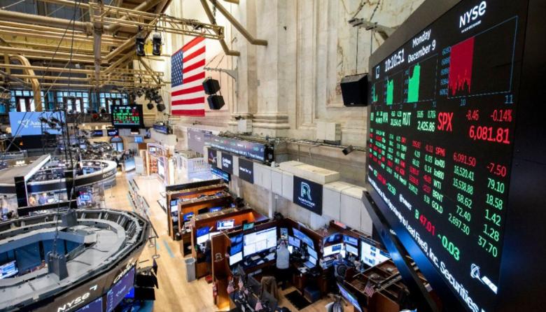 Jornada financiera: las acciones argentinas en Wall Street treparon hasta un 8% y el riesgo país retrocedió a 515 puntos básicos