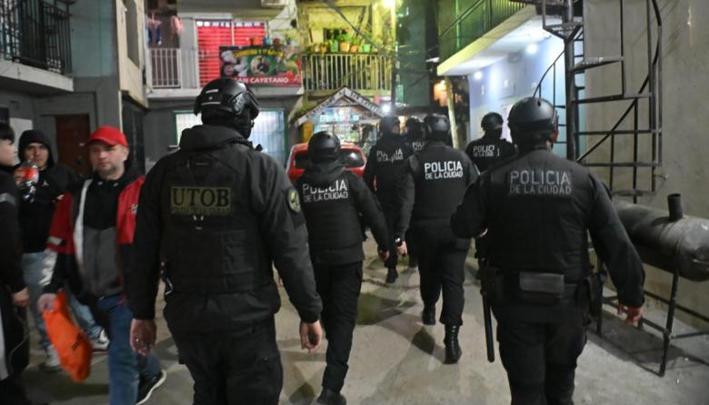 Operación “Tormenta Negra”: 14 allanamientos en simultáneo contra integrantes de bandas narcos