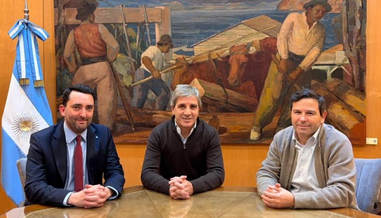 El Gobierno que más funcionarios cambió en la historia: todos se van por asuntos personales… Ahora fue el turno del secretario Legal y Administrativo del Ministerio de Economía, José García Hamilton