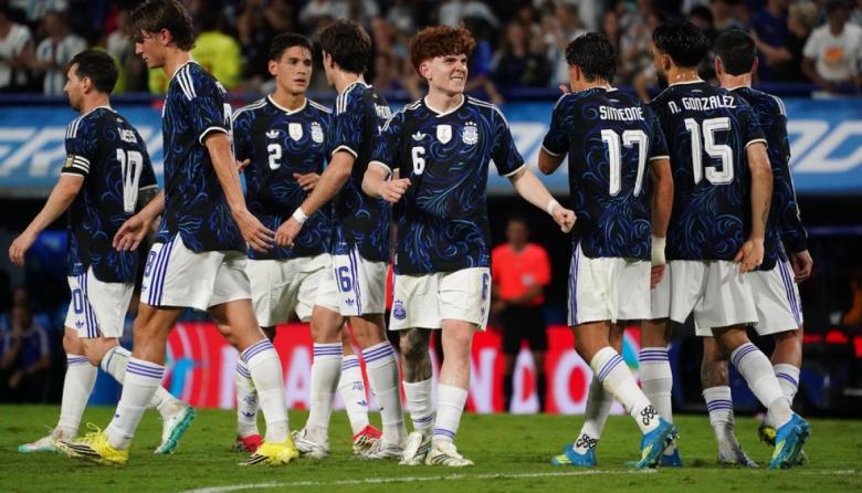 Fútbol de primera: a cuatro días de la apertura del Mundial 2026, Argentina vuelve a liderar el Ranking de la FIFA