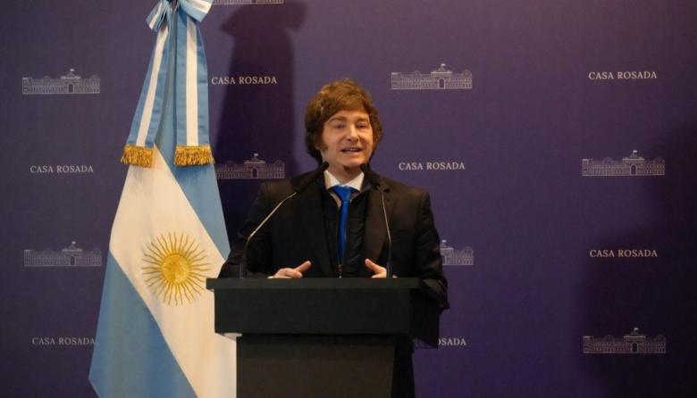 Javier Milei vuelve a convocar a sus legisladores, con el fin de brindar los principales detalles de la reforma de la Carta Orgánica del BCRA
