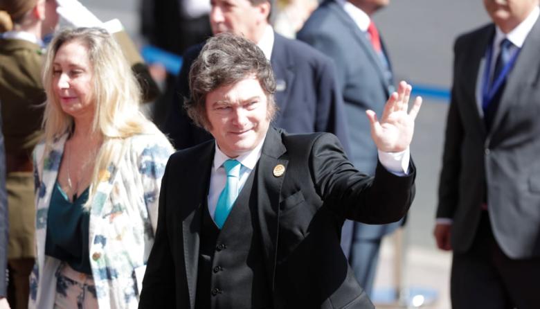 Le costó un Perú: Javier Milei viajó para estar presente en la asunción de Keiko Fujimori