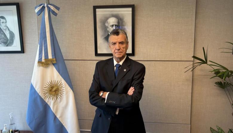 El presidente de la Cámara Argentina de Comercio y Servicios (CAC), Mario Grinman, advirtió que en el consumo masivo “hay caídas interanuales de hasta el 7%”