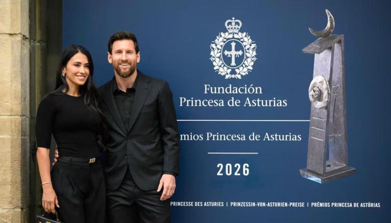 Deportes: el mejor futbolista y deportista de todos los tiempos, Lionel Messi, recibió el Premio Princesa de Asturias y Oviedo fue una fiesta junto a la Familia Real