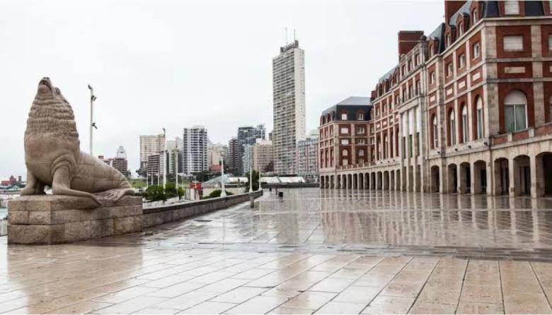 Mar del Plata se volvió infeliz: casi el 50% de los marplatenses sufrió al menos un robo en el último año y por eso, Patricia Bullrich pidió reforzar la seguridad