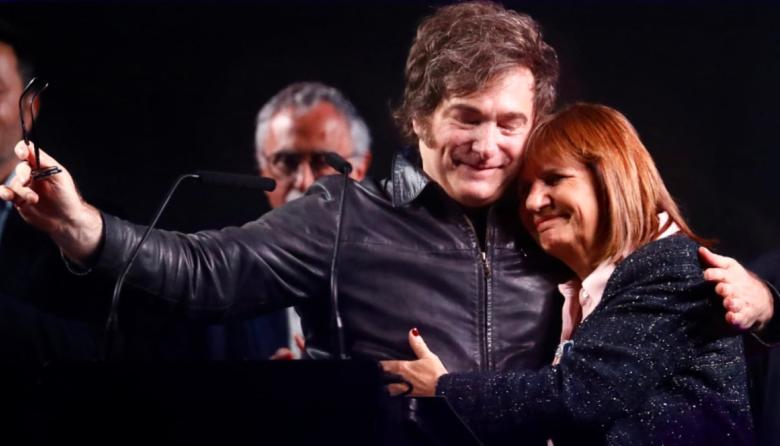 "Cruzó un límite”: Patricia Bullrich se volvió a diferenciar de Javier Milei, al cuestionar sus declaraciones contra el periodismo en la cena de la Fundación Faro