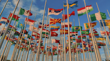 El péndulo del reemplazo y el multiculturalismo: Dilemas y desafío de la inmigración