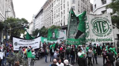 Por medio del Boletín Oficial, el Gobierno Nacional oficializó un aumento para los empleados públicos y los profesionales de la salud
