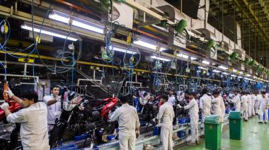 Según el INDEC, la actividad industrial cayó 1,2% en el mes de junio