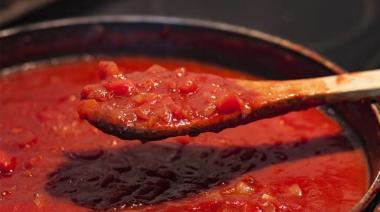 Tomate triturado contaminado: la ANMAT advirtió sobre el consumo de la marca Marolio, por una posible contaminación con gusanos