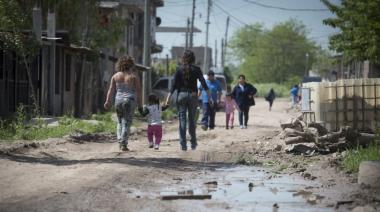 En julio, una familia tipo necesitó más de $1.100.000 para no caer en la pobreza