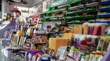 Cerraron 16.000 kioscos en el último año como consecuencia del desplome de las ventas, así lo anunció Ernesto Acuña, presidente de la Unión de Kiosqueros de la República Argentina