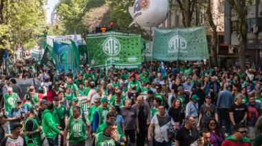 Paro nacional de estatales: el Gobierno anticipó que le descontará el día a los que se adhieran