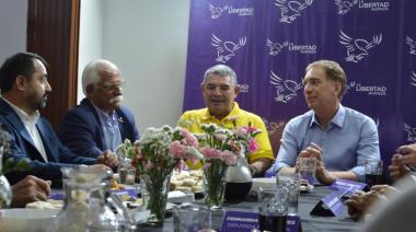 Salta: Diego Santilli se reunió con el gobernador Gustavo Sáenz y también visitó la sede de LLA donde se reunió con Alfredo Olmedo, Carlos Zapata y otros