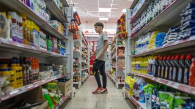 Según el BCRA, en los próximos meses la inflación rondará el 2% y el dólar podría superar los $1.500