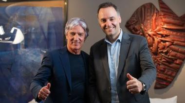 Adorni gate: el piloto y bróker, Agustín Issin, declaró en Comodoro Py y dijo que el viaje lo pagó Marcelo Grandio