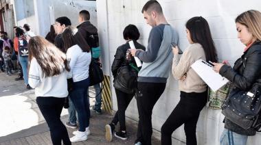 La tasa de desocupación: según el INDEC, se ubicó en el 7,5%