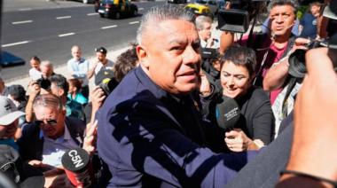 Con estilo K: al igual que Cristina en su momento, Tapia también se presenta ante la Justicia y deja un papelito pidiendo ser sobreseído