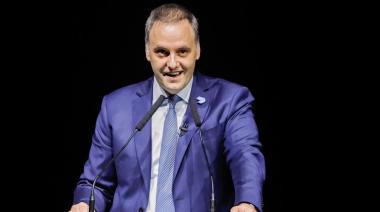 Adorni vuelve al ruedo luego del escándalo: retoma sus habituales conferencia de prensa