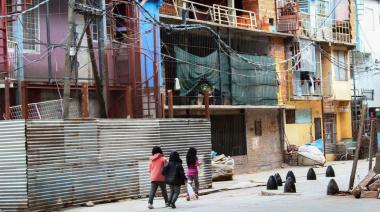 La gente está más endeudada, pero según el INDEC, la pobreza sigue bajando y se ubicó en el 28,2% en el segundo semestre del 2025