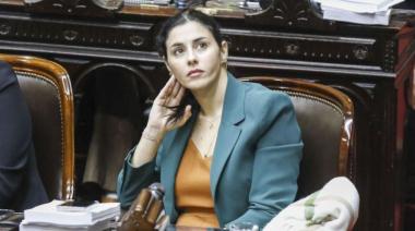 La diputada Marcela Pagano, cuya pareja está relacionada al régimen venezolano, denunció a Javier Milei por impedir el ingreso a periodistas acreditados a Casa Rosada