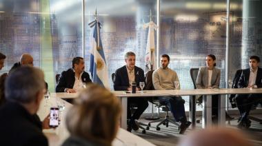 Taxis vs plataformas: Jorge Macri anunció una serie de medidas que equipara las cosas y regulariza el funcionamiento de las plataformas digitales de viaje