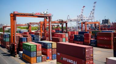 En abril, las exportaciones de bienes de Argentina alcanzaron un récord histórico de 8.914 millones de dólares
