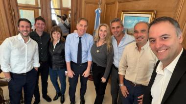 En medio de la tensión interna por el caso Adorni, la mesa política se reunirá mañana en Casa Rosada