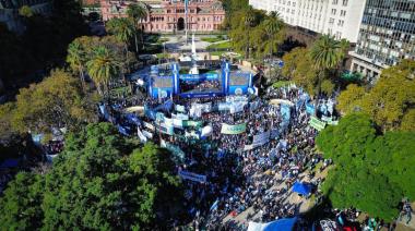 La CGT marcó a Plaza de Mayo por el Día del Trabajador