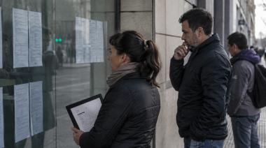 Según el INDEC, la tasa de desocupación afectó a 1,72 millones de argentinos