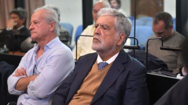 La Justicia argentina no existe… Recién 20 años después, el TOF 4 condenó a Julio De Vido y a José López a cinco años de prisión por la causa Skanska