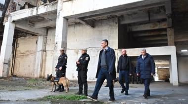 La Ciudad recuperó ya 900 propiedades usurpadas: ahora fue el turno de una fábrica que había sido ocupada hace 40 años en Nueva Pompeya