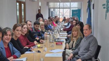 El Gobierno de la provincia de Bs. As. acordó un aumento del 7% para los docentes