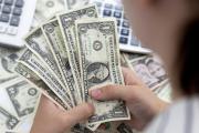 Ahora sí que la patria está en peligro: el dólar blue se acerca a los $400