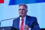 En Córdoba, el gobernador Martín Llaryora desafía a Milei: anunció un aumento del 84% para la jubilación mínima