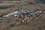 Santa Cruz: YPF inició tareas de extracción de petróleo para la instalación de un yacimiento que podría albergar hasta 10.000 millones de barriles