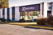 En Rosario, Electrolux confirmó que dejará de producir heladeras y despedirá personal
