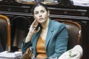 La diputada Marcela Pagano, cuya pareja está relacionada al régimen venezolano, denunció a Javier Milei por impedir el ingreso a periodistas acreditados a Casa Rosada
